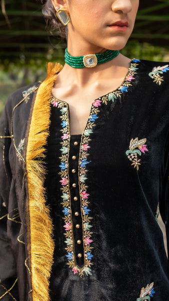 Bahar Bel - Black Silk Velvet Suit